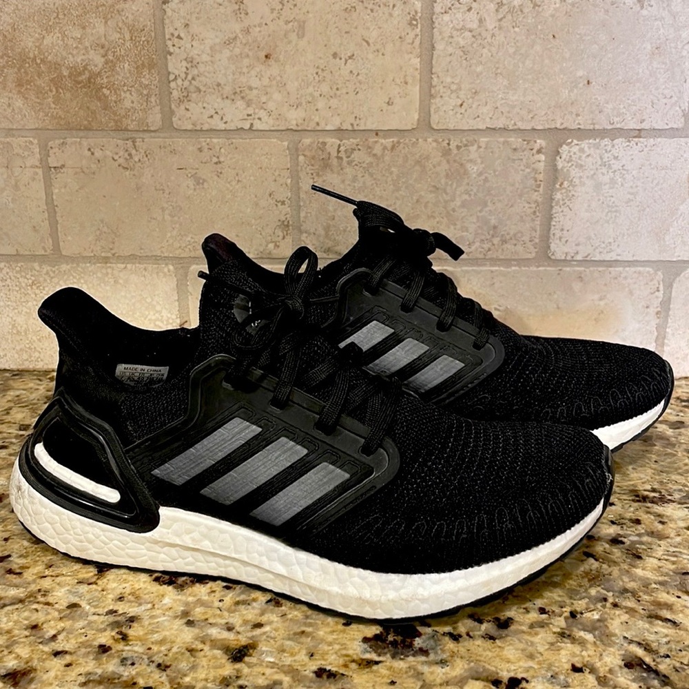 ADIDAS 🖤 ULTRABOOST 20 🖤 BLACK